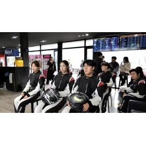 周口Z半岛综合体育APP最新R赛车场 春日打卡新地标